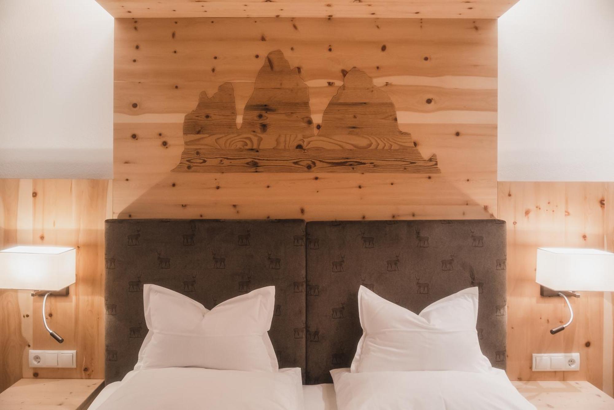Hotel Villa Waldheim San Candido Quarto foto