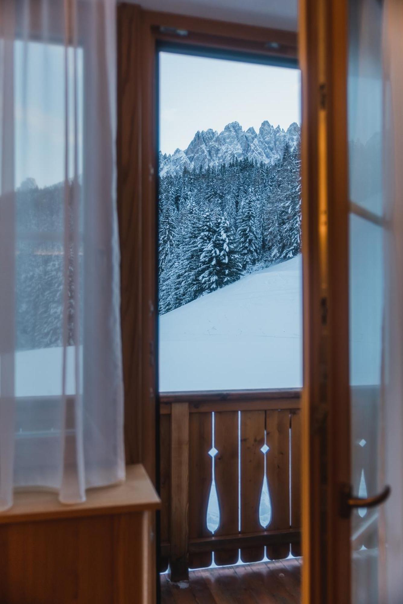 Hotel Villa Waldheim San Candido Exterior foto